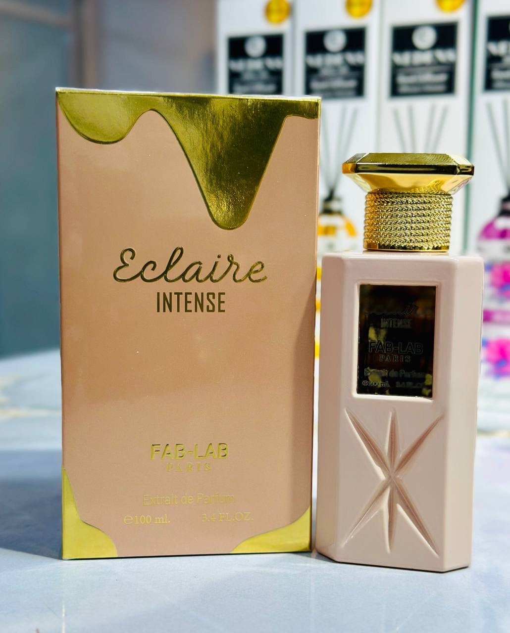 Eclaire intense