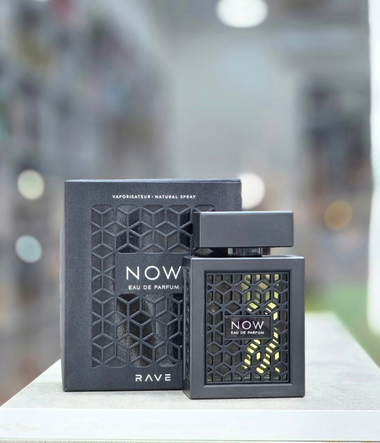 Rave now black