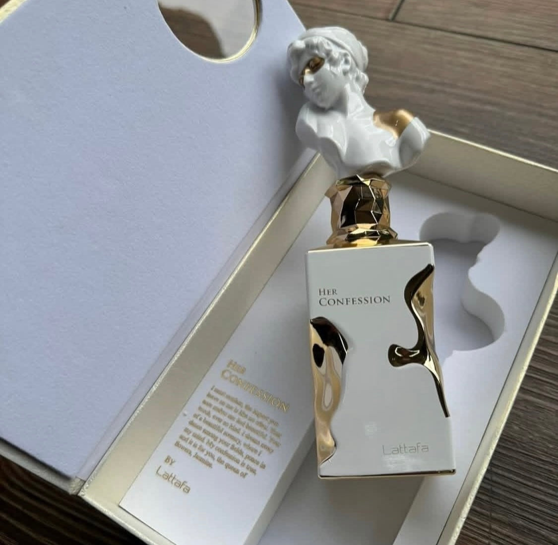 Her confession ( unboxed